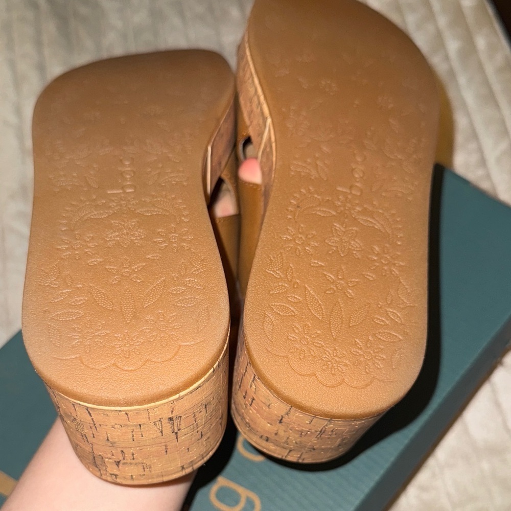 b.o.c. Women's Brown Wedge Sandals - Picture 8 of 16